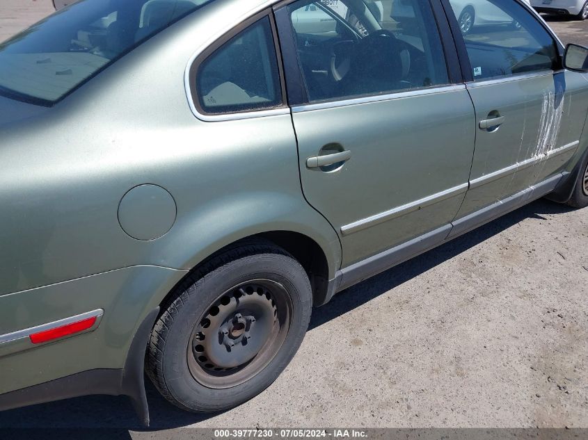 2004 Volkswagen Passat Gl VIN: WVWMD63B64P040702 Lot: 39777230