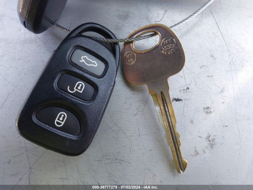 2009 Kia Optima Lx VIN: KNAGE228X95326111 Lot: 39777279