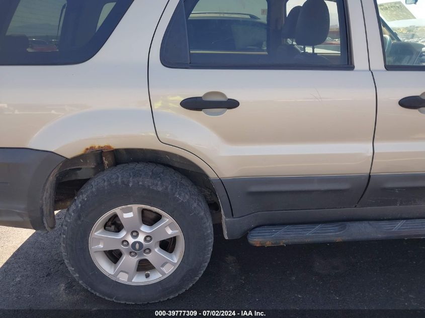 2005 Ford Escape Xlt VIN: 1FMYU93155KB15443 Lot: 39777309