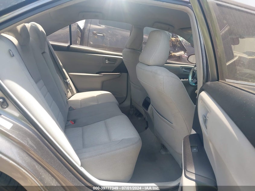 2015 Toyota Camry Le VIN: 4T4BF1FK8FR515613 Lot: 39777349