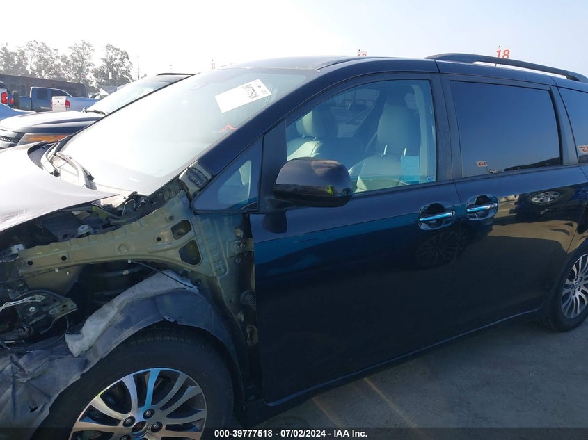 2020 Toyota Sienna Xle VIN: 5TDYZ3DC2LS031427 Lot: 39777518