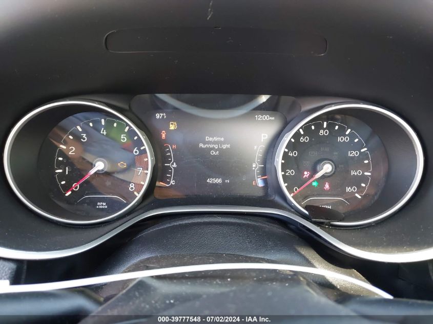 2018 Jeep Compass Sun And Wheel Fwd VIN: 3C4NJCBBXJT500335 Lot: 39777548