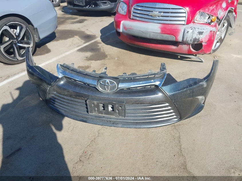 2015 Toyota Camry Le VIN: 4T4BF1FK5FR459694 Lot: 39777636