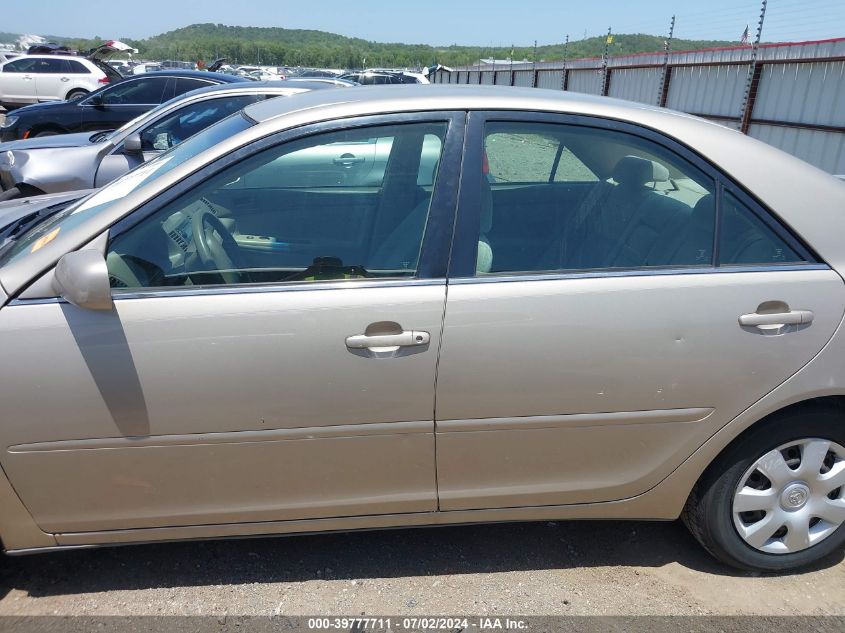 2003 Toyota Camry Le VIN: 4T1BE32K33U725613 Lot: 39777711