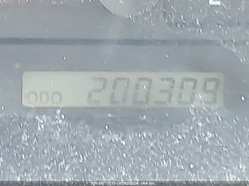 2003 Toyota Camry Le VIN: 4T1BE32K33U725613 Lot: 39777711