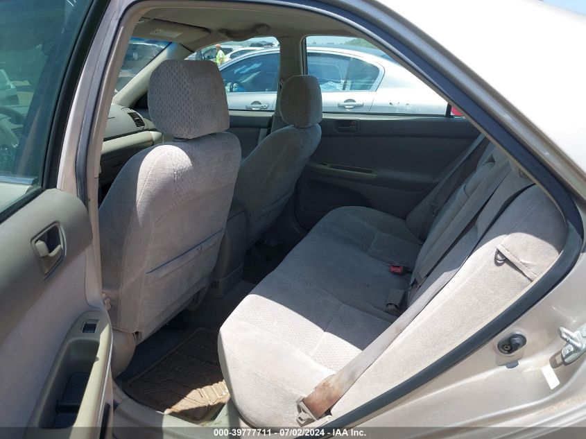 2003 Toyota Camry Le VIN: 4T1BE32K33U725613 Lot: 39777711