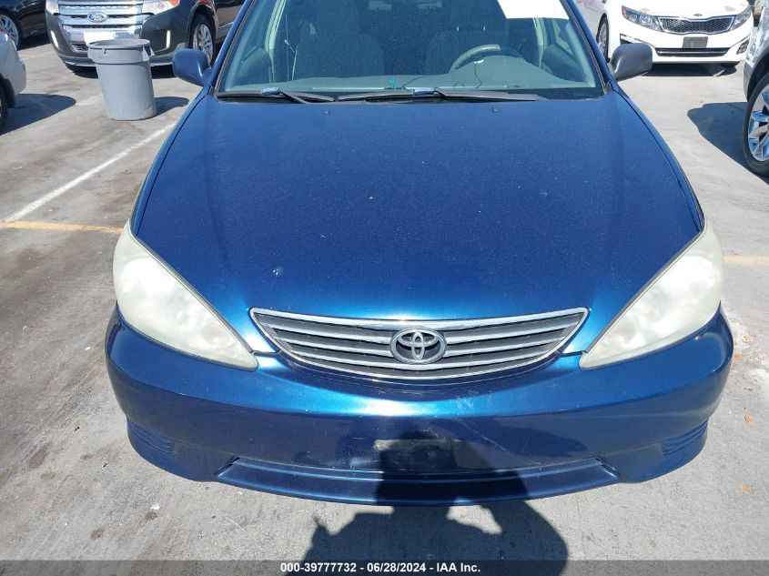 2005 Toyota Camry Le VIN: 4T1BE32K55U384640 Lot: 39777732