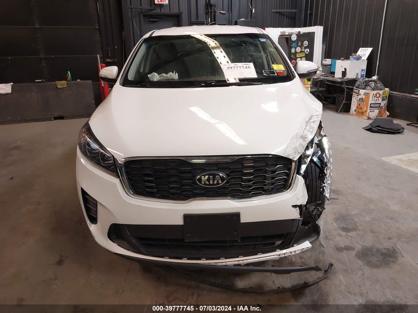 2019 Kia Sorento 2.4L Lx VIN: 5XYPG4A32KG568581 Lot: 39777745