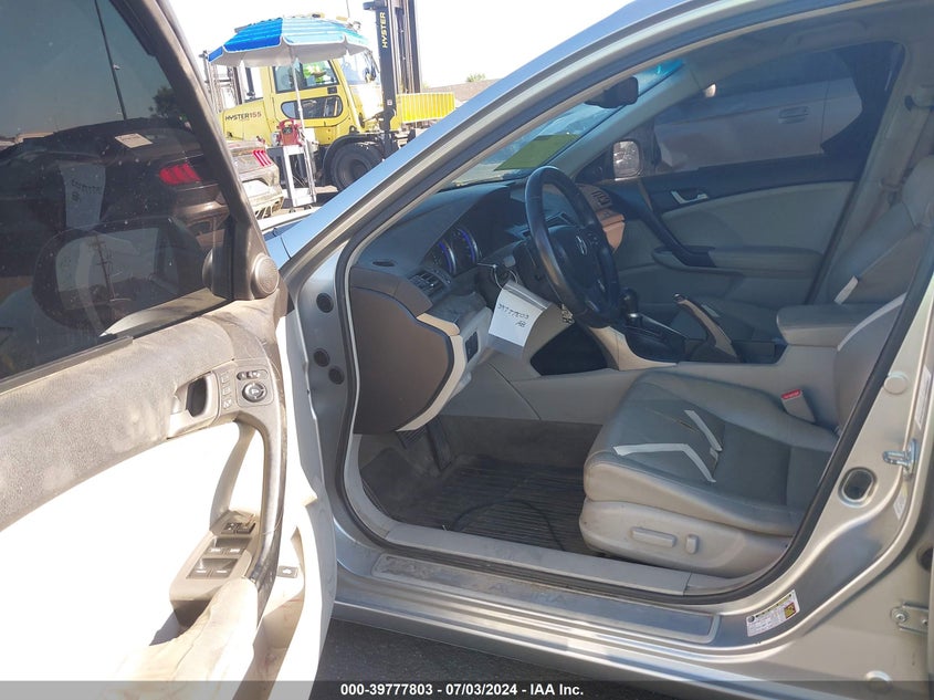 2010 Acura Tsx 2.4 VIN: JH4CU2F61AC033273 Lot: 39777803