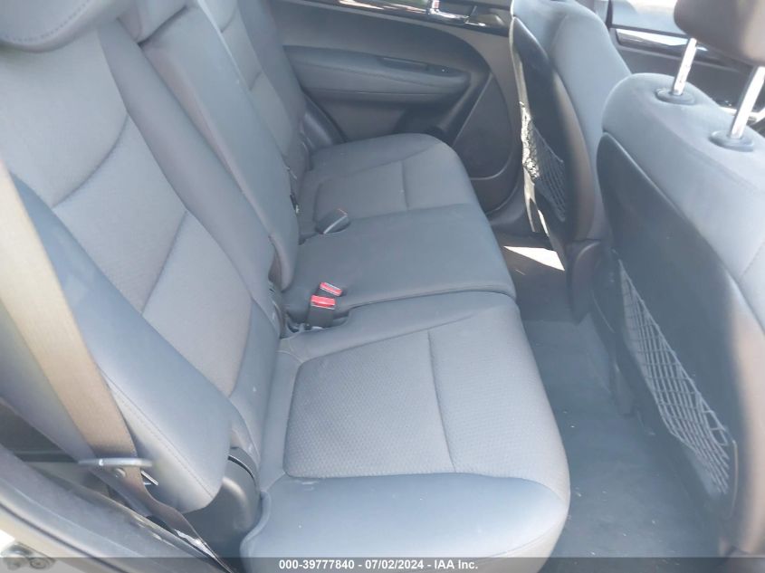 2013 Kia Sorento Lx VIN: 5XYKT3A12DG381374 Lot: 39777840