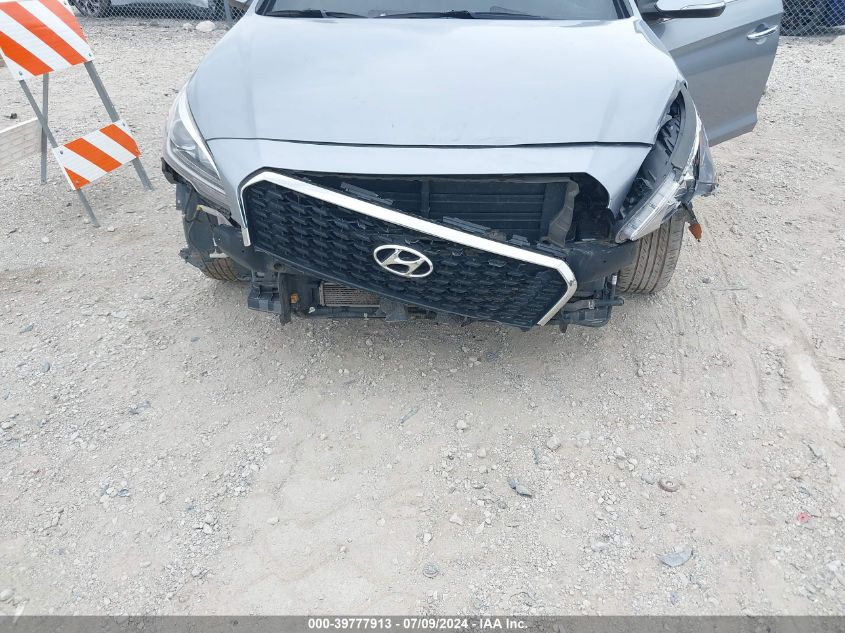 2016 Hyundai Sonata Hybrid Se VIN: KMHE24L13GA016172 Lot: 39777913