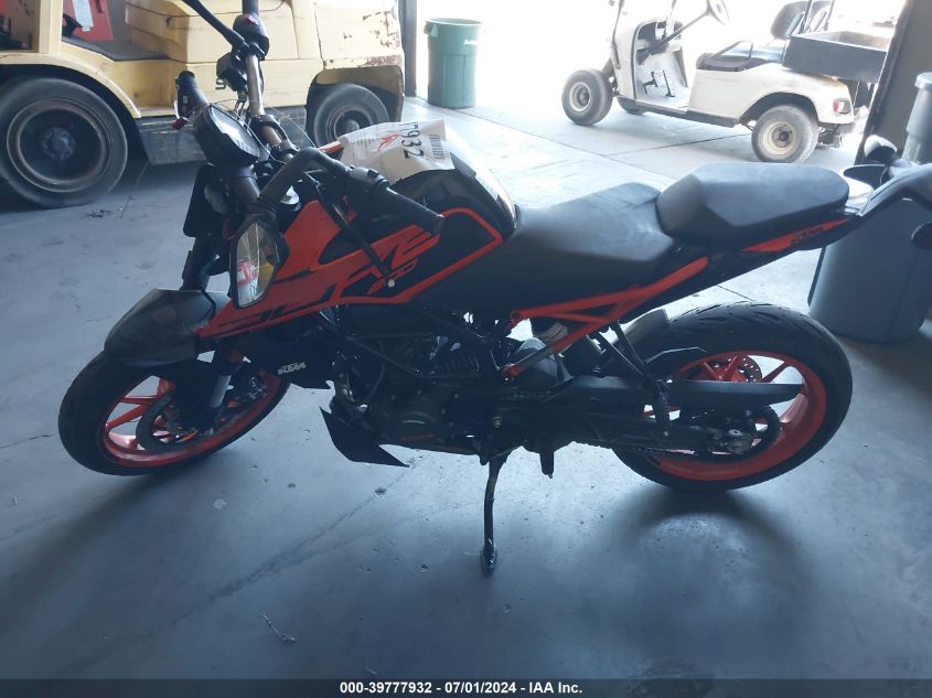 2023 Ktm 200 Duke VIN: MD2JPC404PC019407 Lot: 39777932