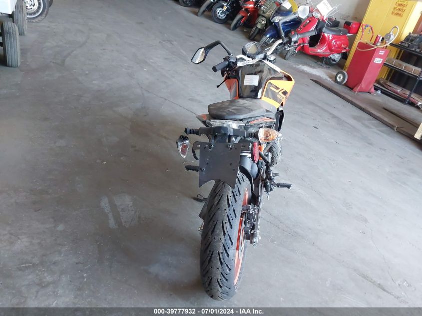 2023 Ktm 200 Duke VIN: MD2JPC404PC019407 Lot: 39777932