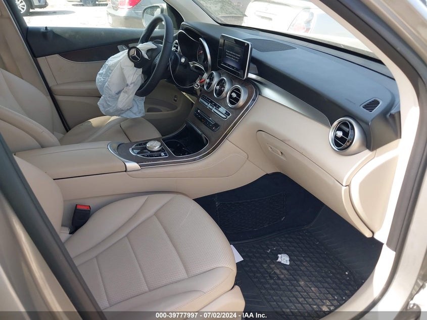 2019 Mercedes-Benz Glc 300 4Matic VIN: WDC0G4KB2KV157871 Lot: 39777997