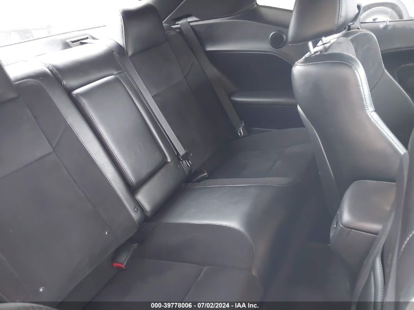 2018 Dodge Challenger R/T 392 VIN: 2C3CDZFJ5JH282658 Lot: 39778006