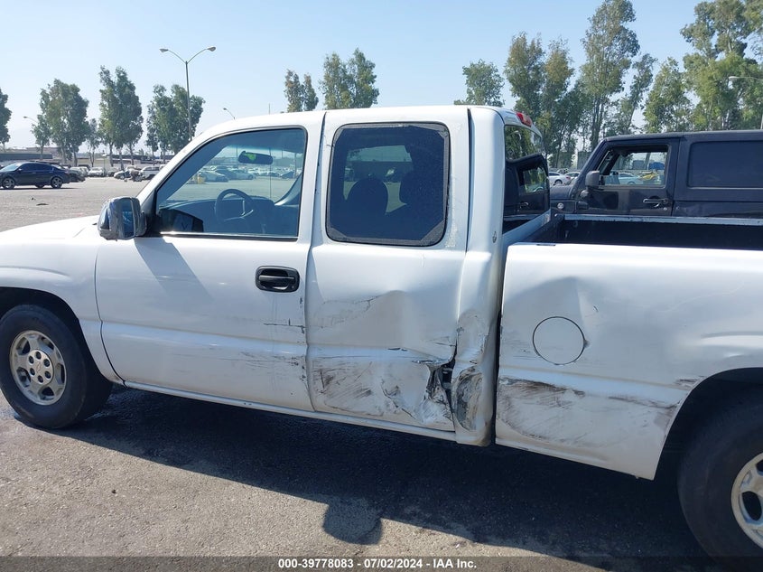 2000 Chevrolet Silverado 1500 Ls VIN: 2GCEC19V5Y1368062 Lot: 39778083