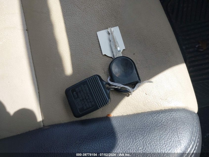 2010 Ford Explorer Eddie Bauer VIN: 1FMEU7EE2AUA95996 Lot: 39778154