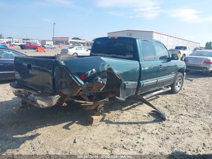 2002 Chevrolet Silverado K1500 VIN: 2GCEK19T721372364 Lot: 39778166