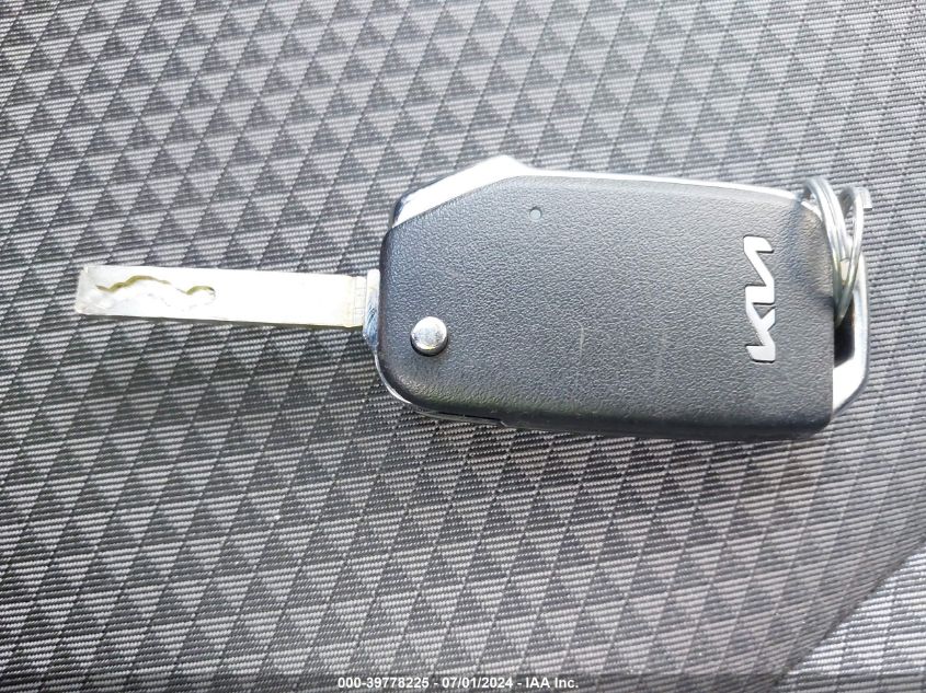 2022 Kia Soul Lx VIN: KNDJ23AU5N7808456 Lot: 39778225