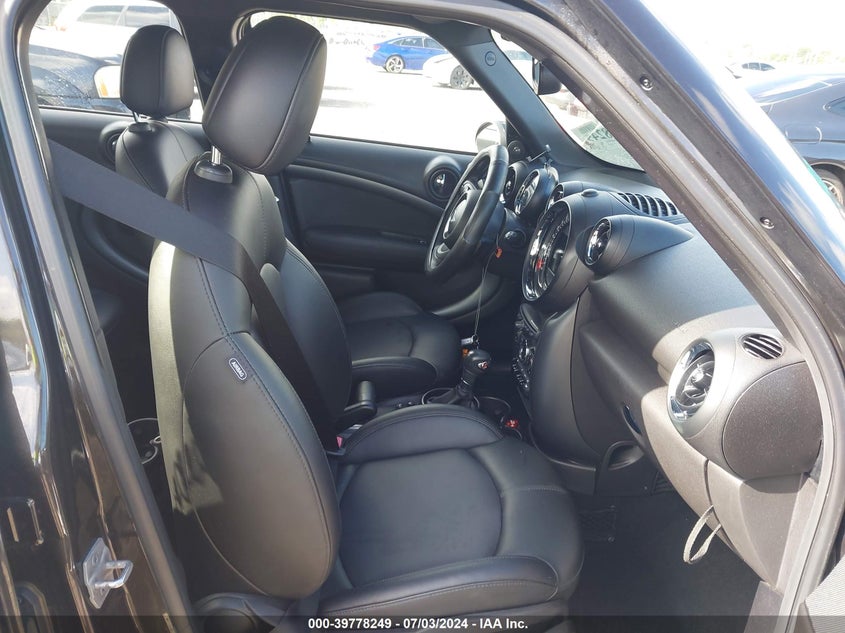 2015 Mini Countryman S Countryman VIN: WMWZC3C57FWT06123 Lot: 39778249