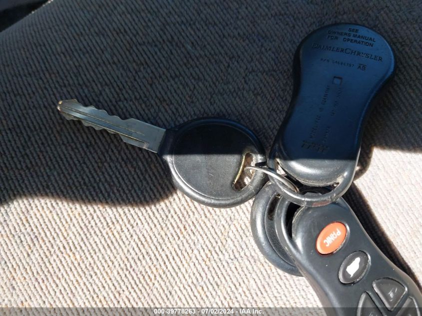 2003 Chrysler Town & Country El VIN: 2C4GP34L63R147708 Lot: 39778263