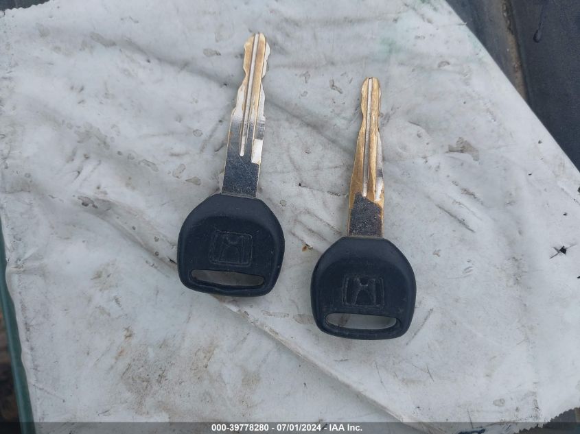 2000 Honda Cr-V Lx VIN: JHLRD2849YC008559 Lot: 39778280