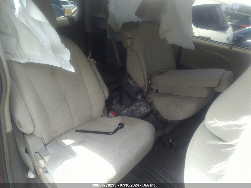 2012 Toyota Sienna Le V6 8 Passenger VIN: 5TDKK3DC3CS241481 Lot: 39778293