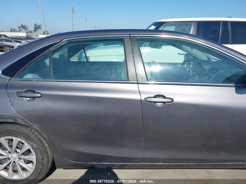 2016 Toyota Camry Le VIN: 4T1BF1FK3GU577822 Lot: 39778325