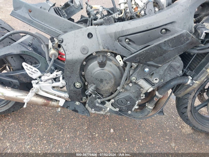 2007 YAMAHA YZFR6 S - JYARJ06E57A034703