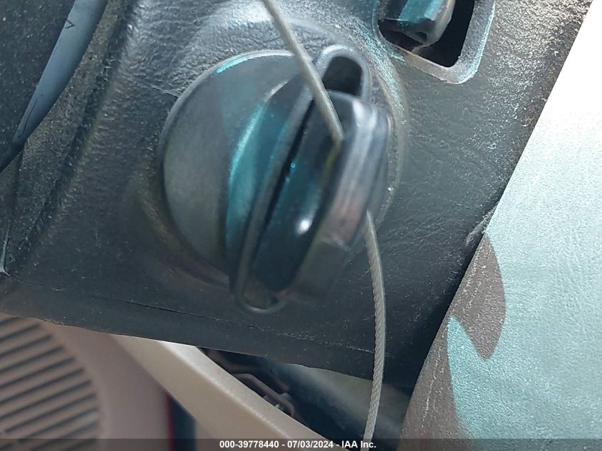 1999 Ford F150 VIN: 1FTRF18W4XNB14312 Lot: 39778440