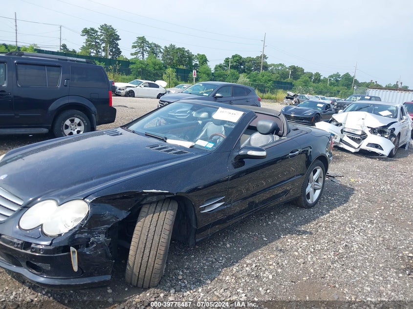 2005 Mercedes-Benz Sl 500 VIN: WDBSK75F75F095782 Lot: 39778487