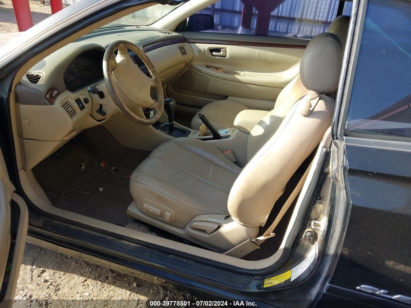 2001 Toyota Camry Solara Se/Sle VIN: 2T1FF28P61C477657 Lot: 39778501