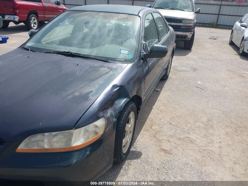 2000 Honda Accord 2.3 Se VIN: 1HGCG5673YA090438 Lot: 40654699