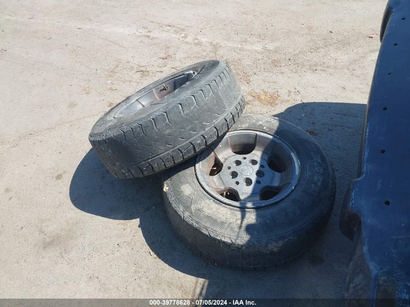 2000 Jeep Grand Cherokee Laredo VIN: 1J4G248S8YC228872 Lot: 39778628