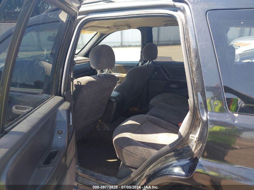 2000 Jeep Grand Cherokee Laredo VIN: 1J4G248S8YC228872 Lot: 39778628