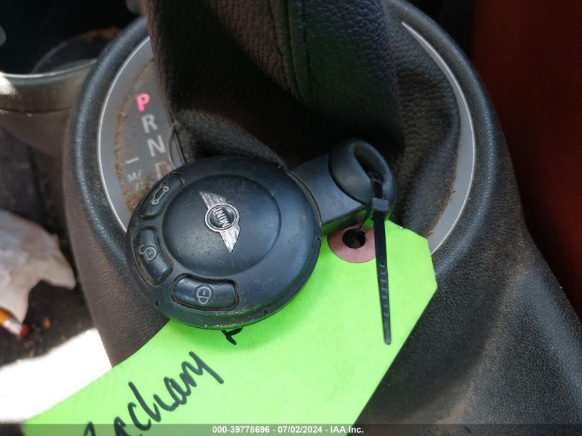 2009 Mini Cooper S VIN: WMWMF73509TW85352 Lot: 39778696