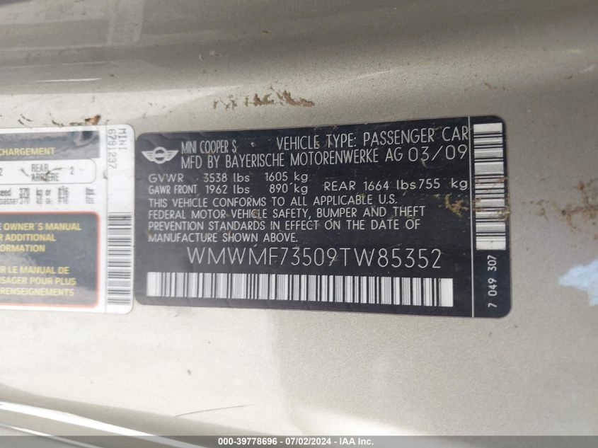 2009 Mini Cooper S VIN: WMWMF73509TW85352 Lot: 39778696