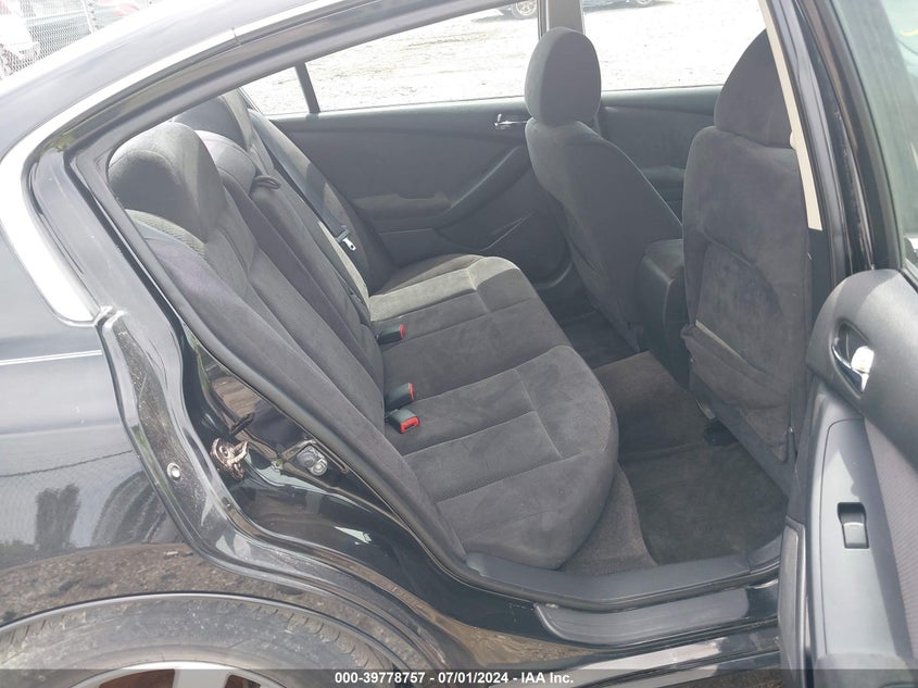 2008 Nissan Altima 2.5 S VIN: 1N4AL21E38N557037 Lot: 39778757