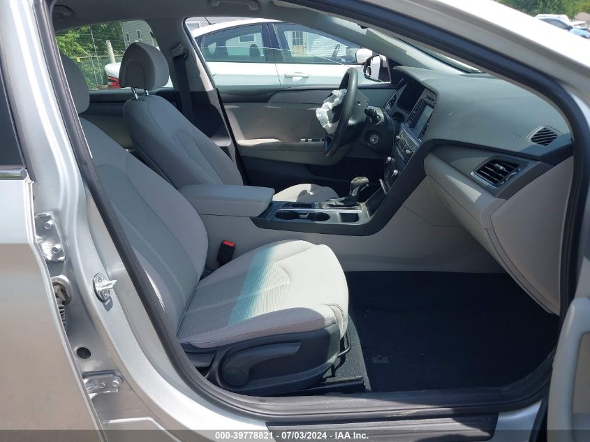 2017 HYUNDAI SONATA SE - 5NPE24AF7HH596278