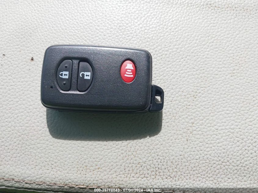 2014 Toyota Prius Two VIN: JTDKN3DU8E1776094 Lot: 39778845