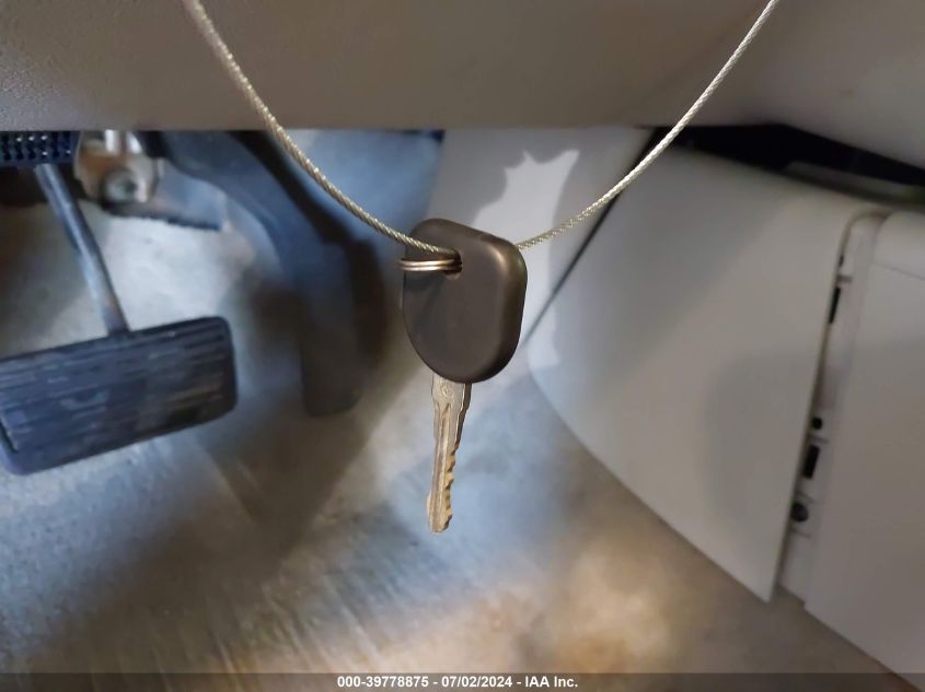 2008 Chevrolet Tahoe C1500 VIN: 1GNFC13028J210292 Lot: 39778875