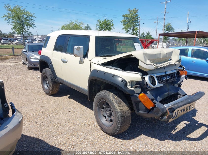2008 Toyota Fj Cruiser VIN: JTEZU11F78K002165 Lot: 39778932