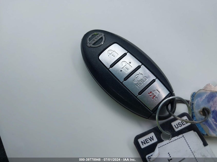 2015 Nissan Sentra Sr VIN: 3N1AB7AP7FY318329 Lot: 39778948