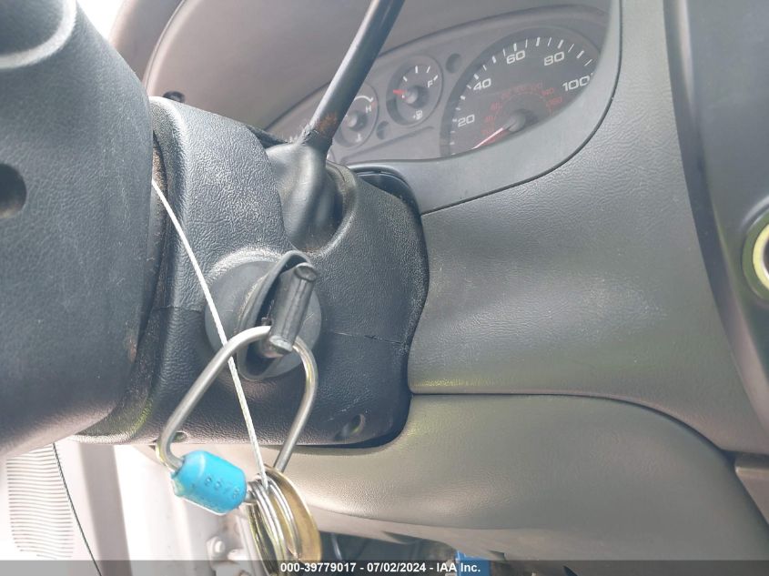 2010 Ford Ranger Xl/Xlt VIN: 1FTKR1AD5APA04222 Lot: 39779017