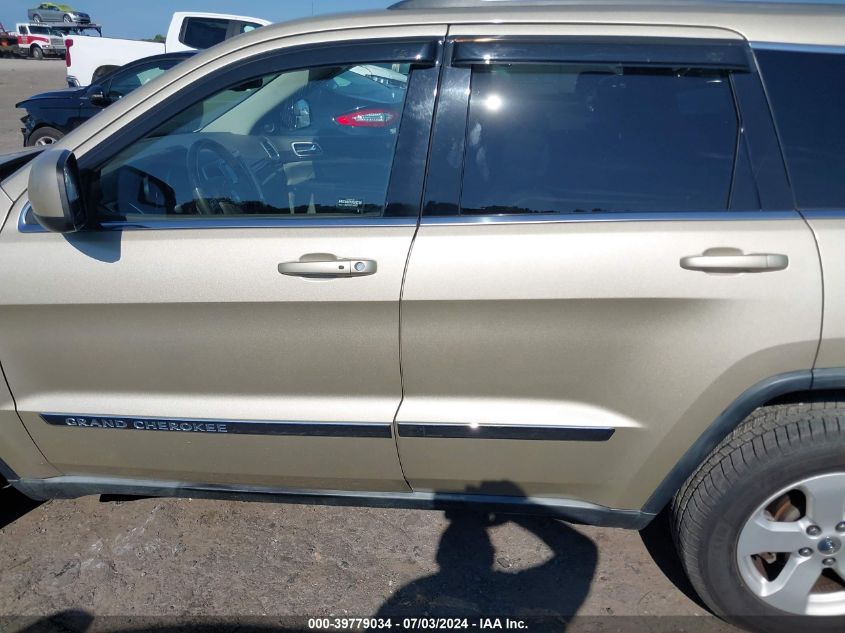 2011 Jeep Grand Cherokee Laredo VIN: 1J4RR4GG2BC557835 Lot: 39779034