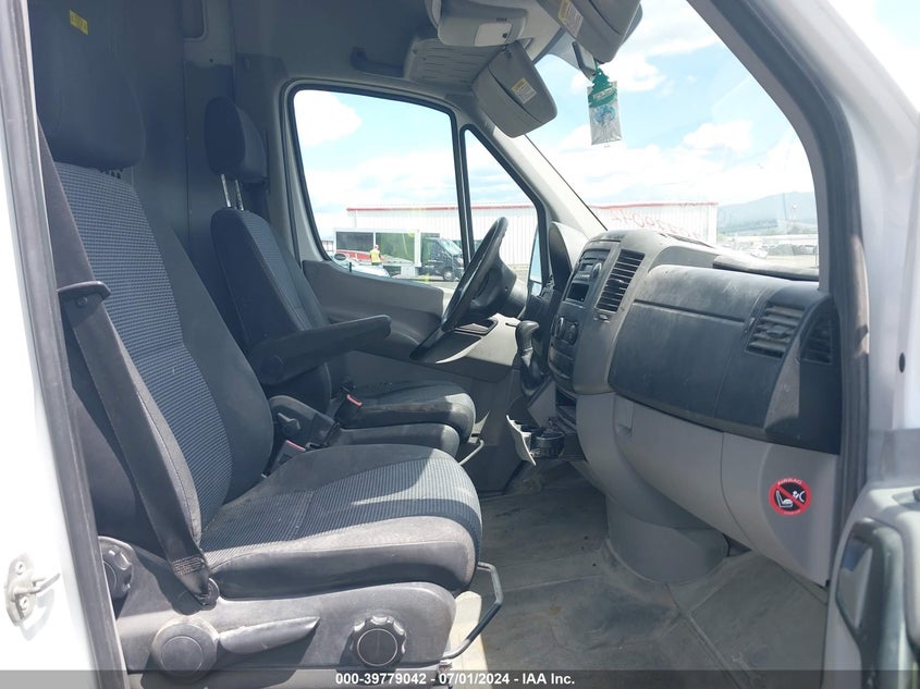 2012 Mercedes-Benz Sprinter 2500 High Roof VIN: WD3PE8CC6C5645256 Lot: 39779042