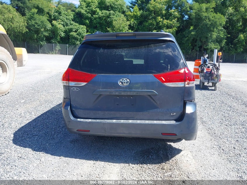 2014 Toyota Sienna Le V6 8 Passenger VIN: 5TDKK3DC1ES519474 Lot: 39779062