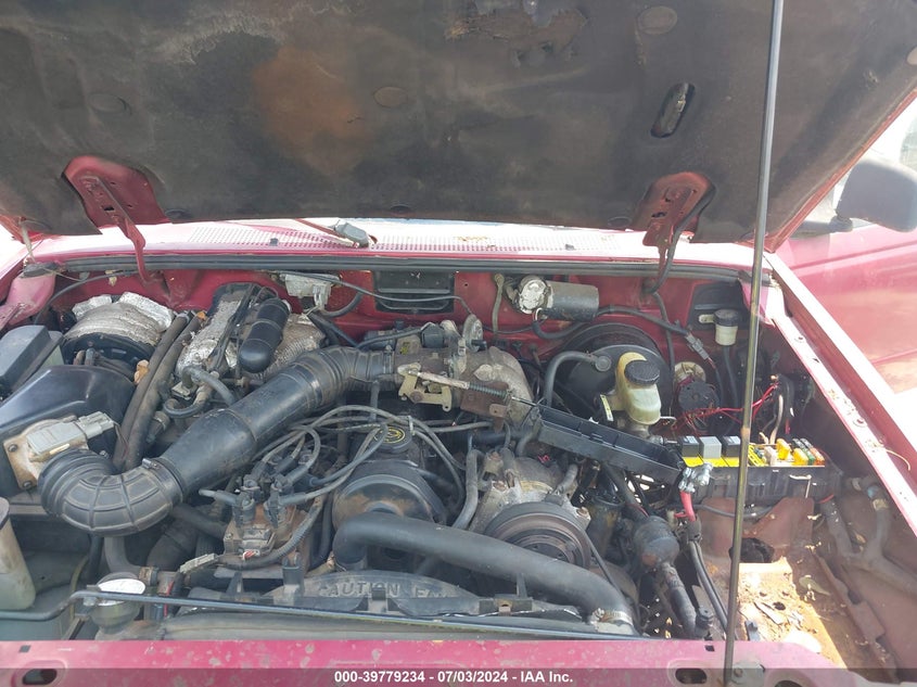 1994 Ford Ranger Super Cab VIN: 1FTCR14A2RPB12122 Lot: 39779234