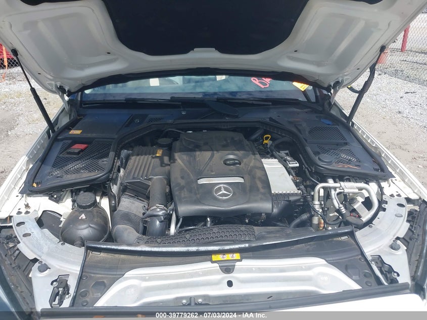 2015 MERCEDES-BENZ C 300 LUXURY/SPORT - 55SWF4JB0FU089870