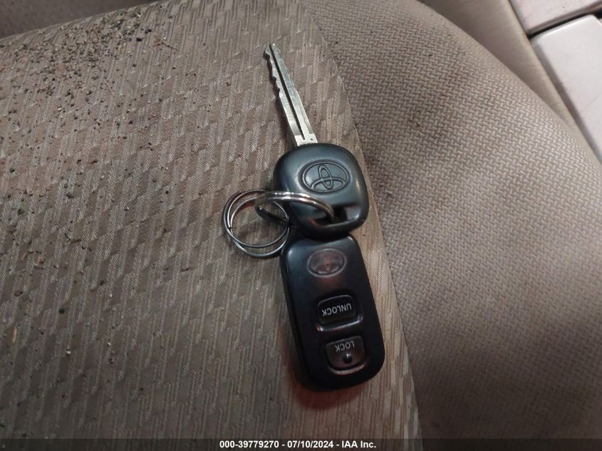 2004 Toyota Highlander V6 VIN: JTEEP21AX40019967 Lot: 39779270